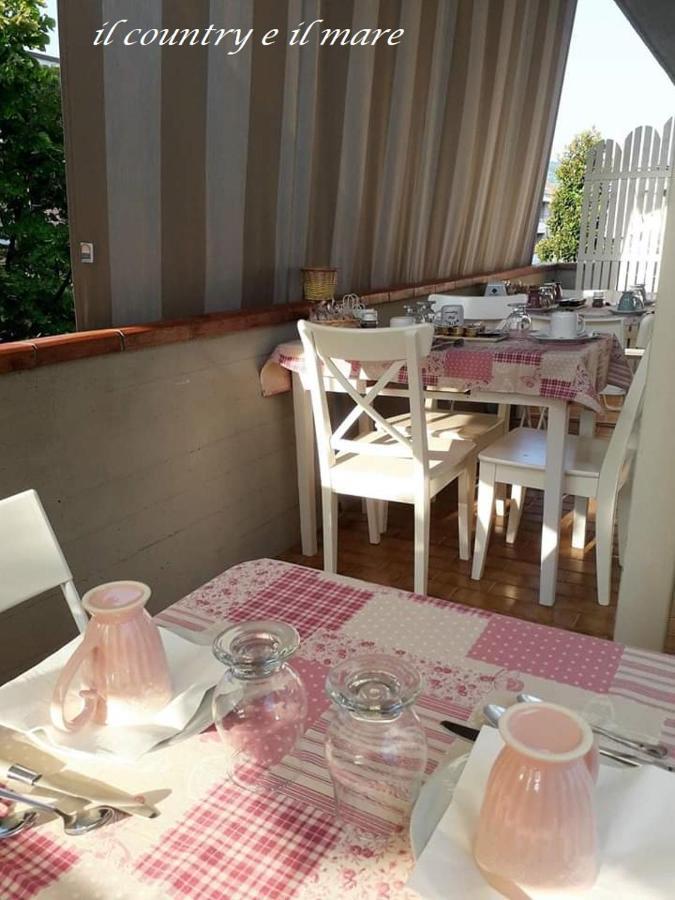 B&B Il Country E Il Mare Martinsicuro Extérieur photo